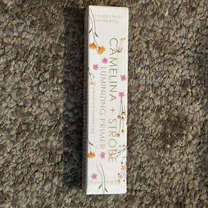 Camelina & Strobe primer